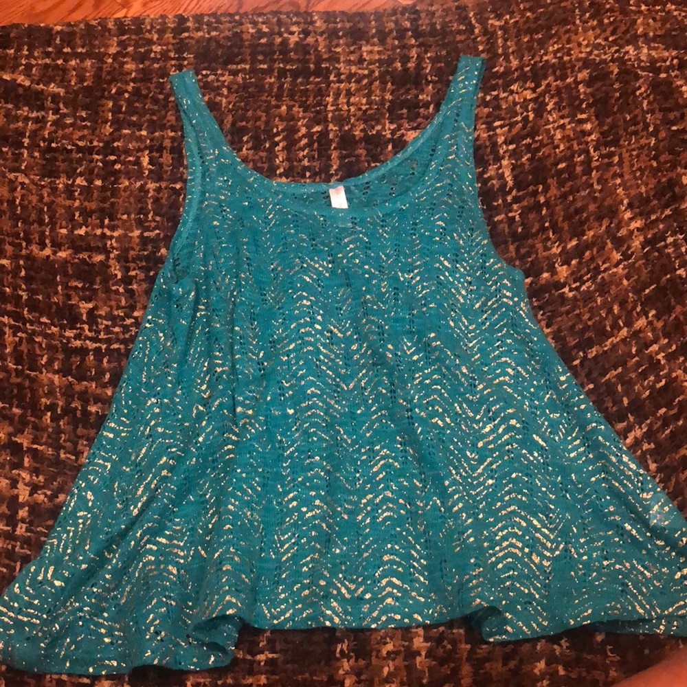 knitted tank